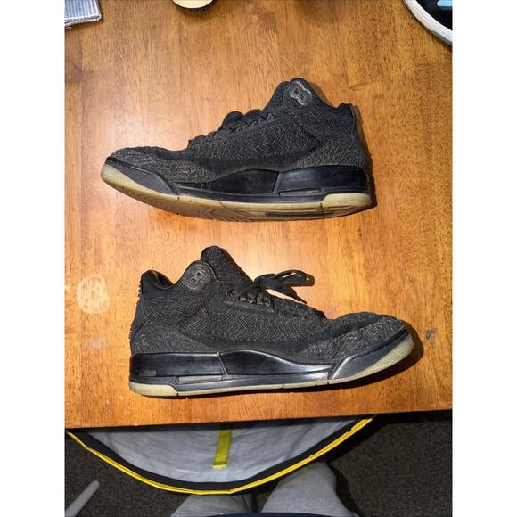Size 10.5 - Air Jordan 3 Retro Flyknit Black